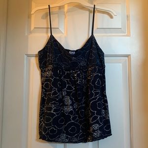 Excellent condition size large splendid tank top. Navy with a silver design.